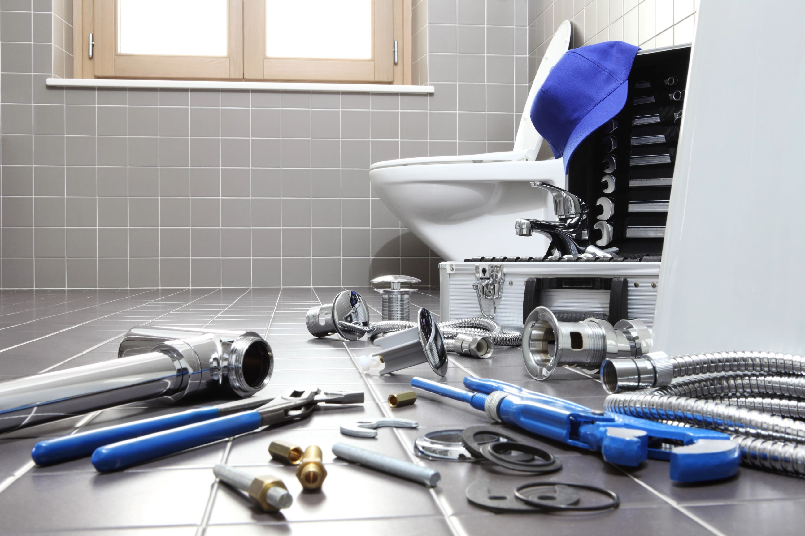 Ultimate Guide to Must-Have Tools for Your DIY Bathroom Makeover