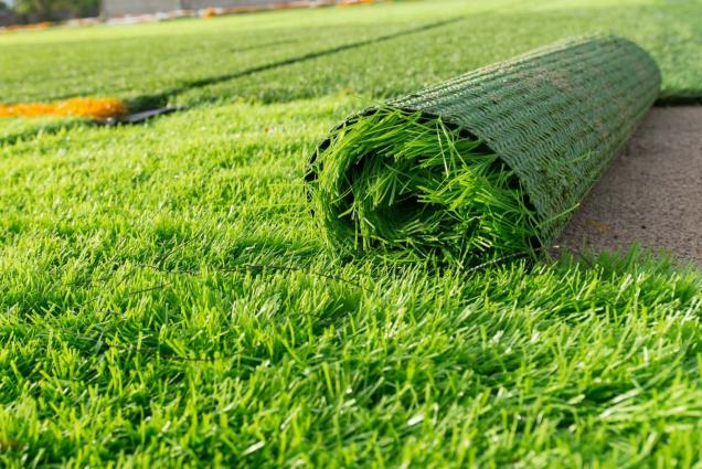 Benefits and Drawbacks of Artificial Grass