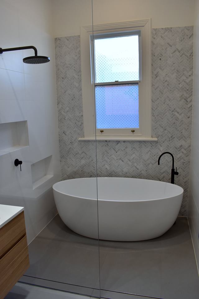 Bathroom renovation Photo : Finch Constructions Adelaide SA